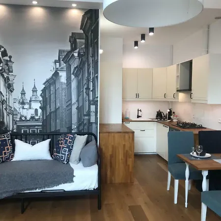 Apartment Stare Miasto Dluga 42
