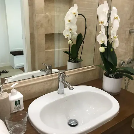 Apartment Stare Miasto Dluga 42